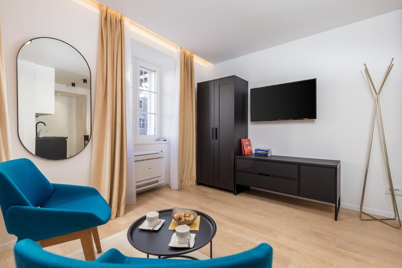 Sweet Nest Korzo Apartment Rijeka Exterior photo